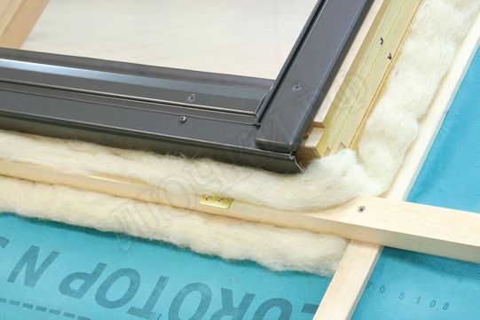 Оклад EZV-A, EZV-P для профильных кровельных материалов высотой профиля до 4.5 см Оклад EZV-A, EZV-P для профильных кровельных материалов высотой профиля до 4.5 см