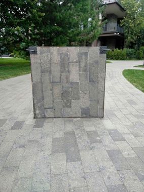 Люк под брусчатку Брус Ли Стальной 900*900 Люк под брусчатку Брус Ли Стальной 900*900