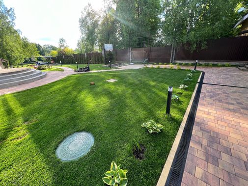 Люк под брусчатку Брус Ли AISI 304, Съемная дверца 1000*500 Люк под брусчатку Брус Ли AISI 304, Съемная дверца 1000*500